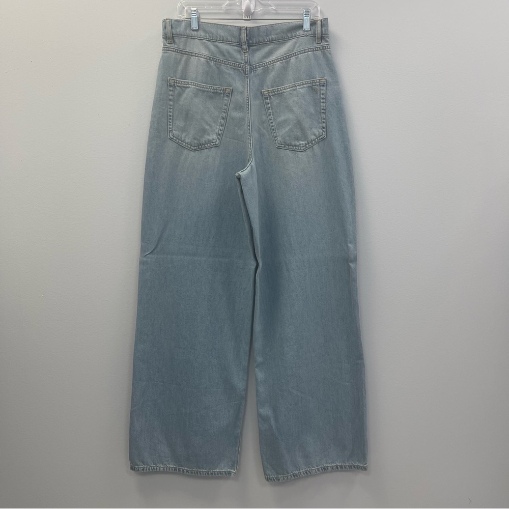 Pilcro Relaxed High-Rise Wide-Leg Jeans in Denim Light, Size 31 - NWT - Picture 2 of 8